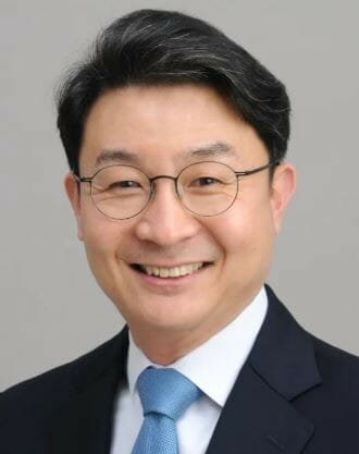 Eog-weon Lee
